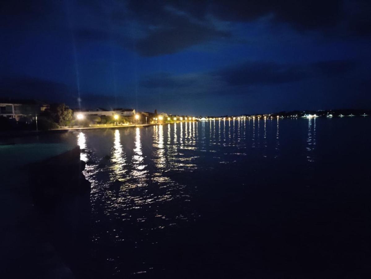 Apartmani Sollei ペトルチャネ エクステリア 写真